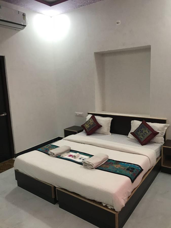 Tofu Hotel & Safari Jaisalmer Luaran gambar